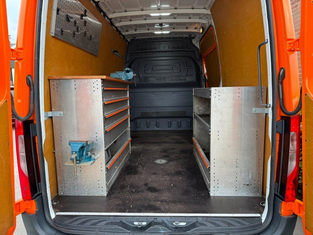 Bedrijfswageninrichting * Werkbank * Bankschroef * Kasten, Auto diversen, Ophalen, Gebruikt