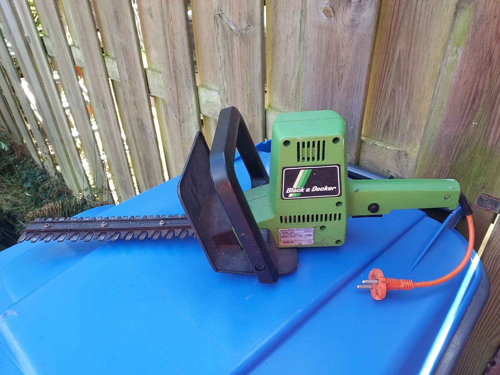 Black & Decker elektrische heggenschaar, Ophalen, Gebruikt, Elektrisch, Black & Decker