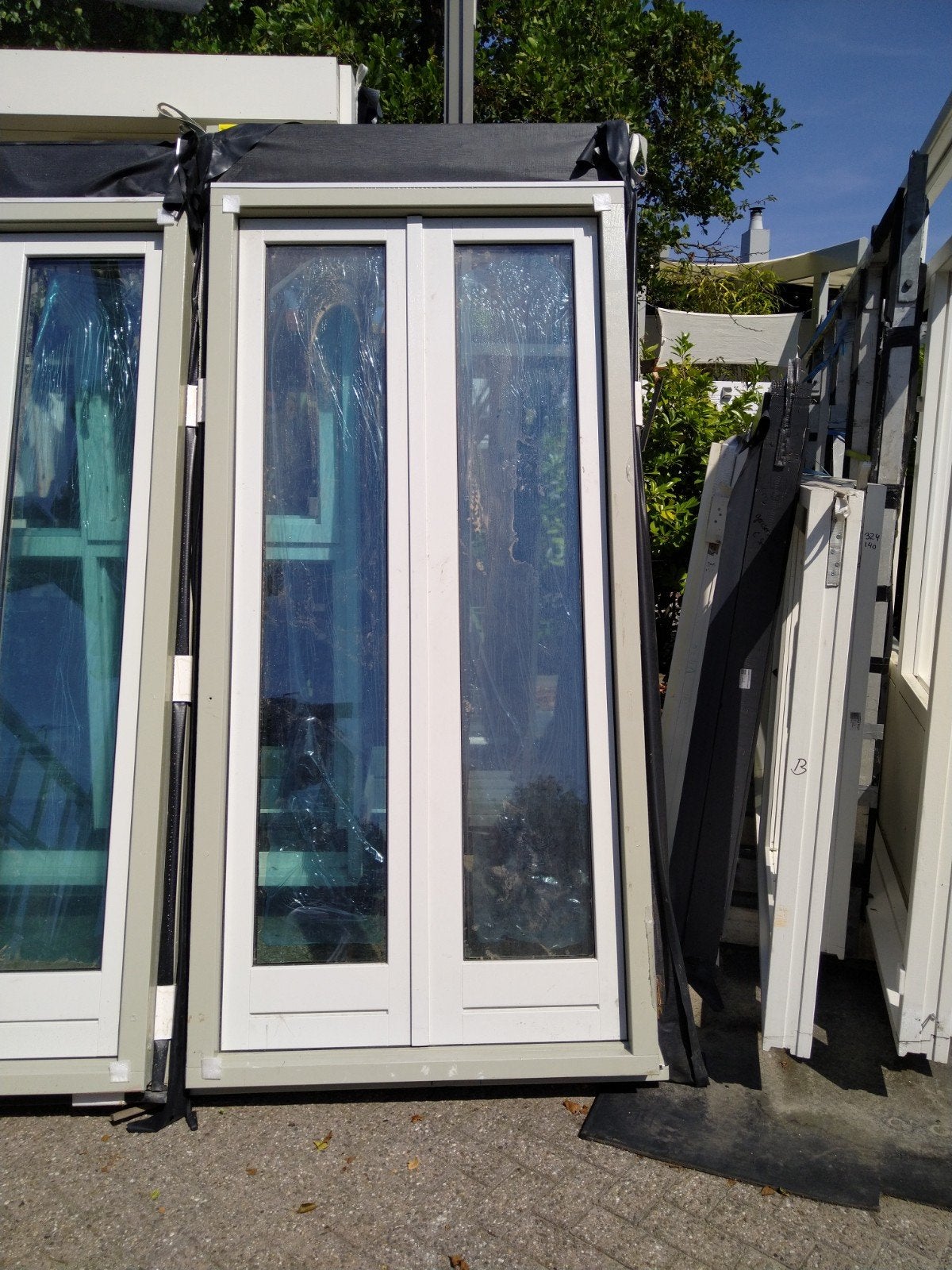 3 x kozijn met dubbele tuindeuren, 100 tot 120 cm, 215 cm of meer, Nieuw, Ophalen of Verzenden
