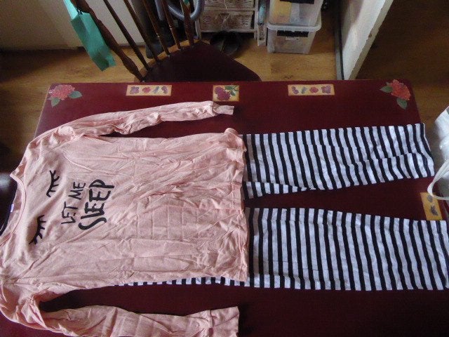 pyjama mt 170/176, Meisje, Ophalen of Verzenden, Zo goed als nieuw, Nacht- of Onderkleding