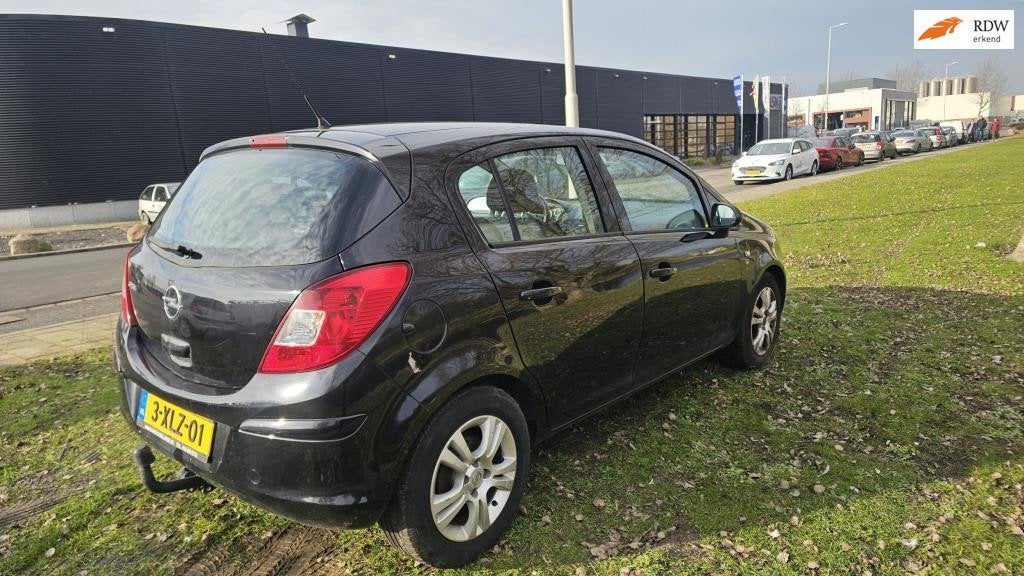 Opel Corsa 1.2-16V '111' Edition, Auto's, Voorwielaandrijving, Euro 5, 86 pk, Gebruikt