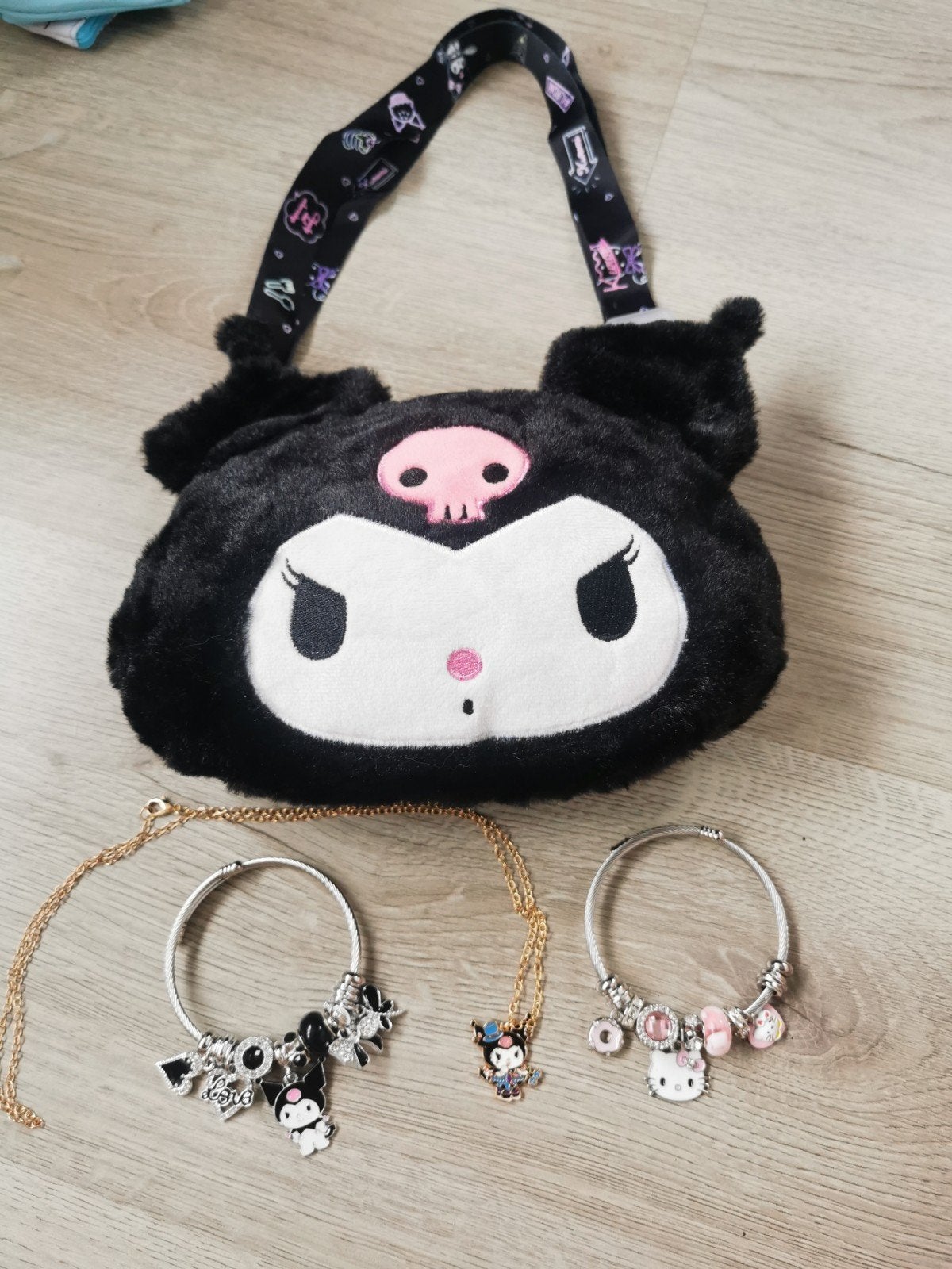 Kuromi tasje met Hello Kitty en Kuromi sieraden set, Staal, Zwart, Nieuw, Ophalen of Verzenden