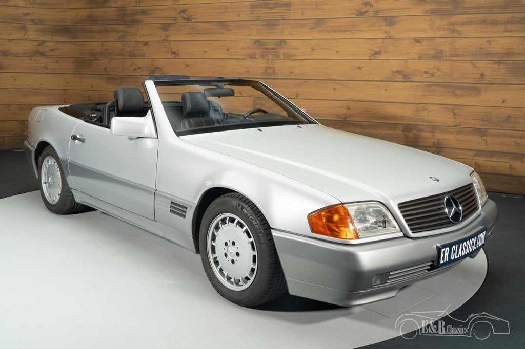 Mercedes 300 SL Cabriolet | 1990, Auto's, Oldtimers, Automaat, Achterwielaandrijving, Zwart, 190 pk