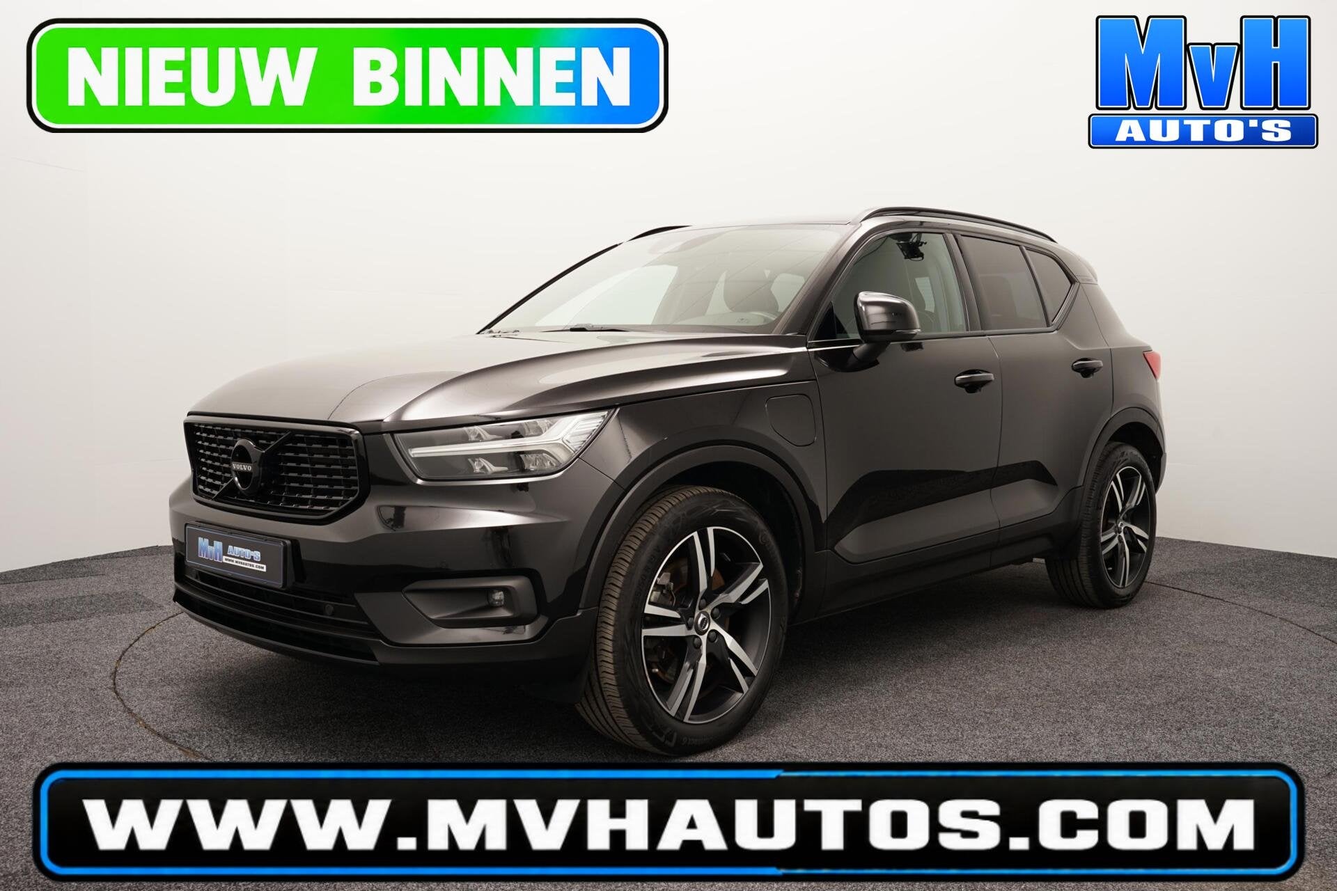 Volvo XC40 1.5 T5 PHEV R-Design|H/K|STUUR.STOELVW|CAM|SOH86%, Zwart, Plug-in hybride, Bedrijf, Hybride Elektrisch/Benzine