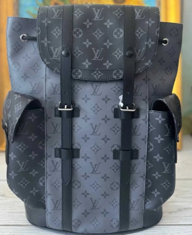 Louis Vuitton Monogram Eclipse Rugzak - Zo goed als nieuw, Sieraden, Tassen en Uiterlijk, 25 tot 40 cm, Ophalen of Verzenden, Zo goed als nieuw