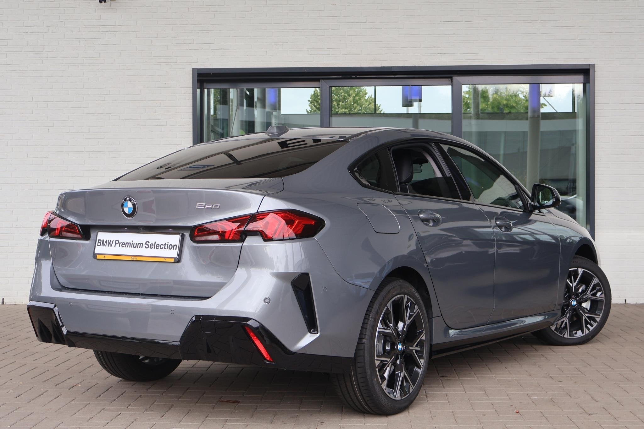 BMW 2-serie Gran Coupé 220 M Sport Design Edition | Driving, Met garantie (alle), Origineel Nederlands, Bedrijf, 19 km/l