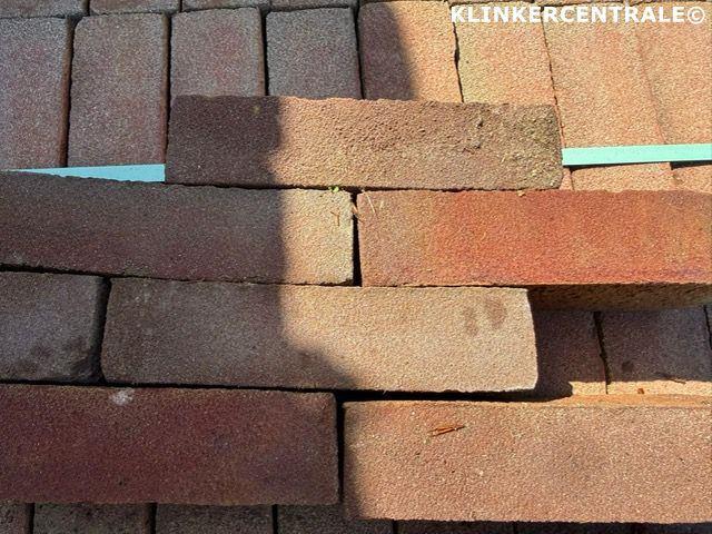 120m2 rood gemêleerd gebakken waalformaat klinkers straatste