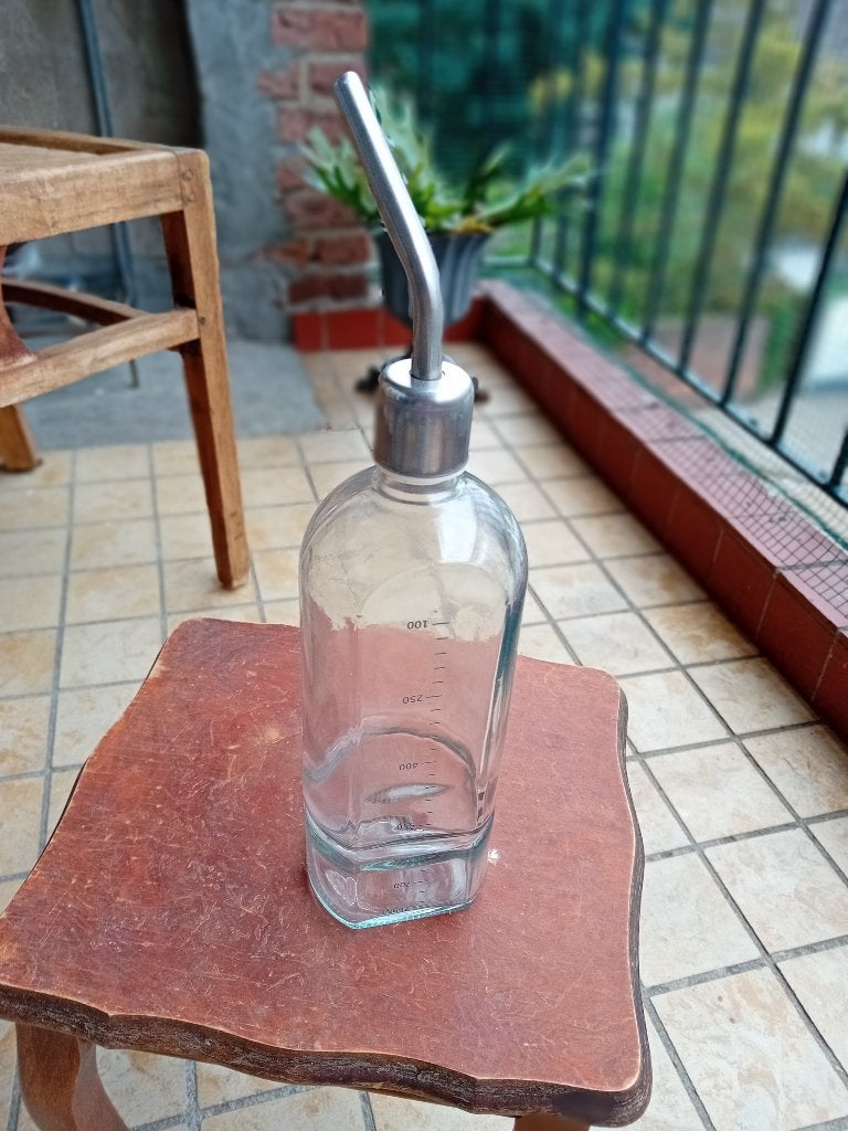 Grote Glazen Drinkfles, Ophalen, Zo goed als nieuw