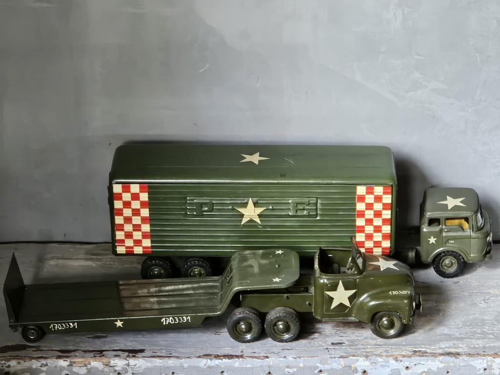 Set antieke set marx lumar army trucks jaren 50, Antiek en Kunst, Antiek | Speelgoed, Ophalen of Verzenden