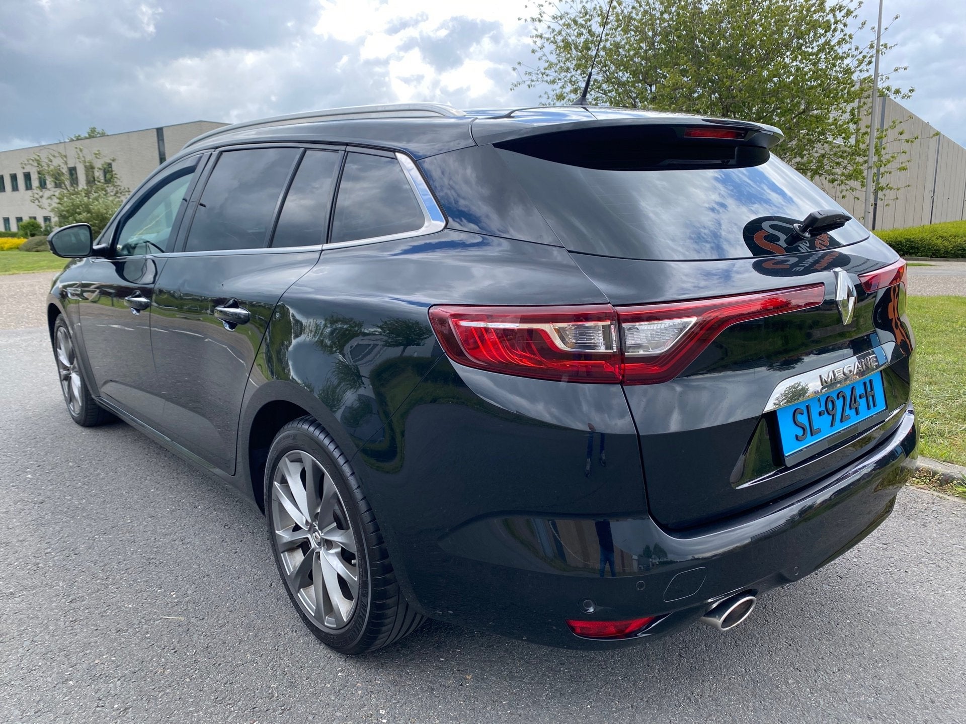 Renault Mégane Estate 2018 * 1.5 dCi Série Signature Exclu, Auto's, Renault, Automatische klimaatregeling, Gebruikt, 4 cilinders