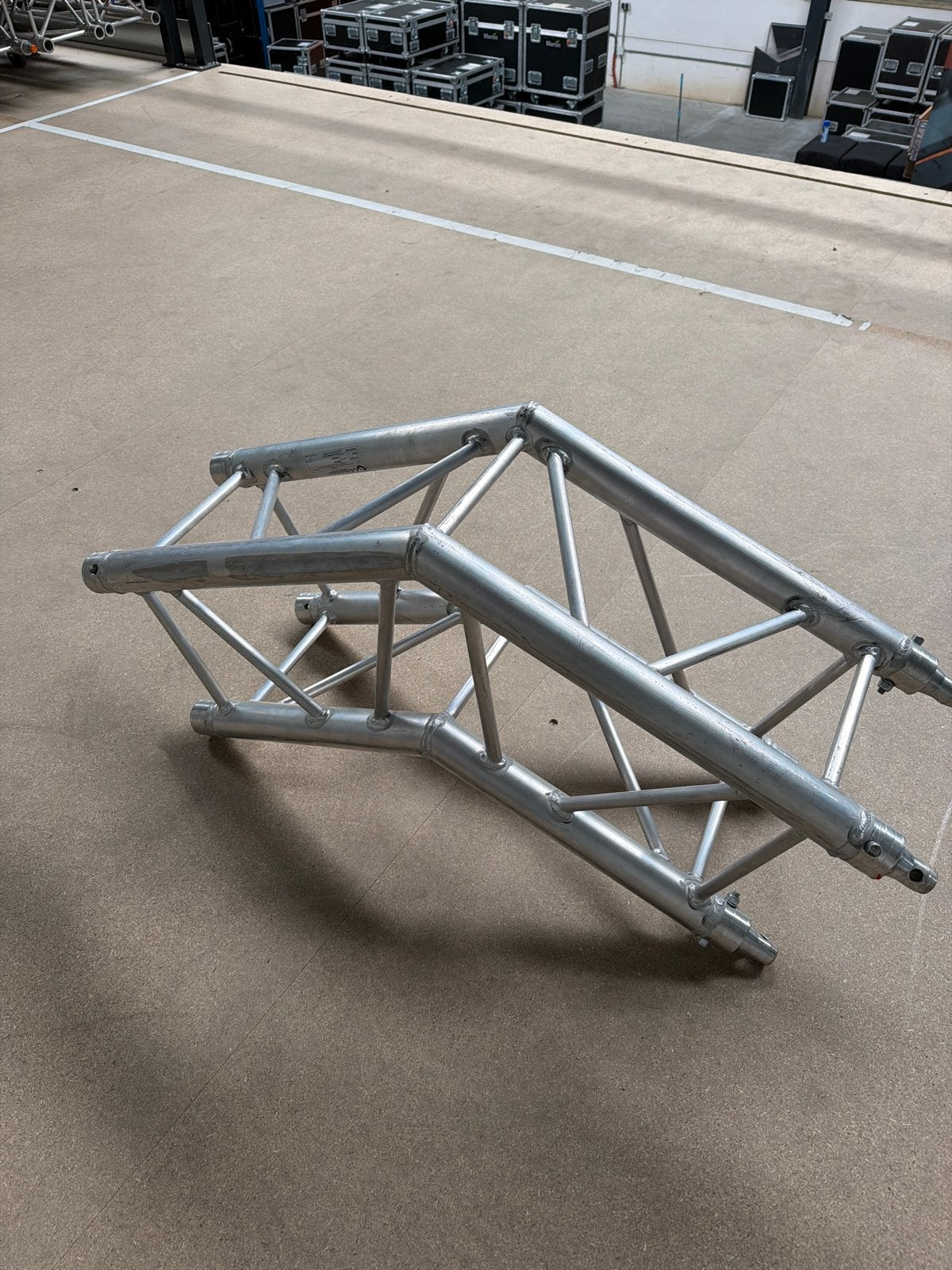 12x Milos QCF23 135 graden truss in zeer nette staat, Ophalen, Zo goed als nieuw