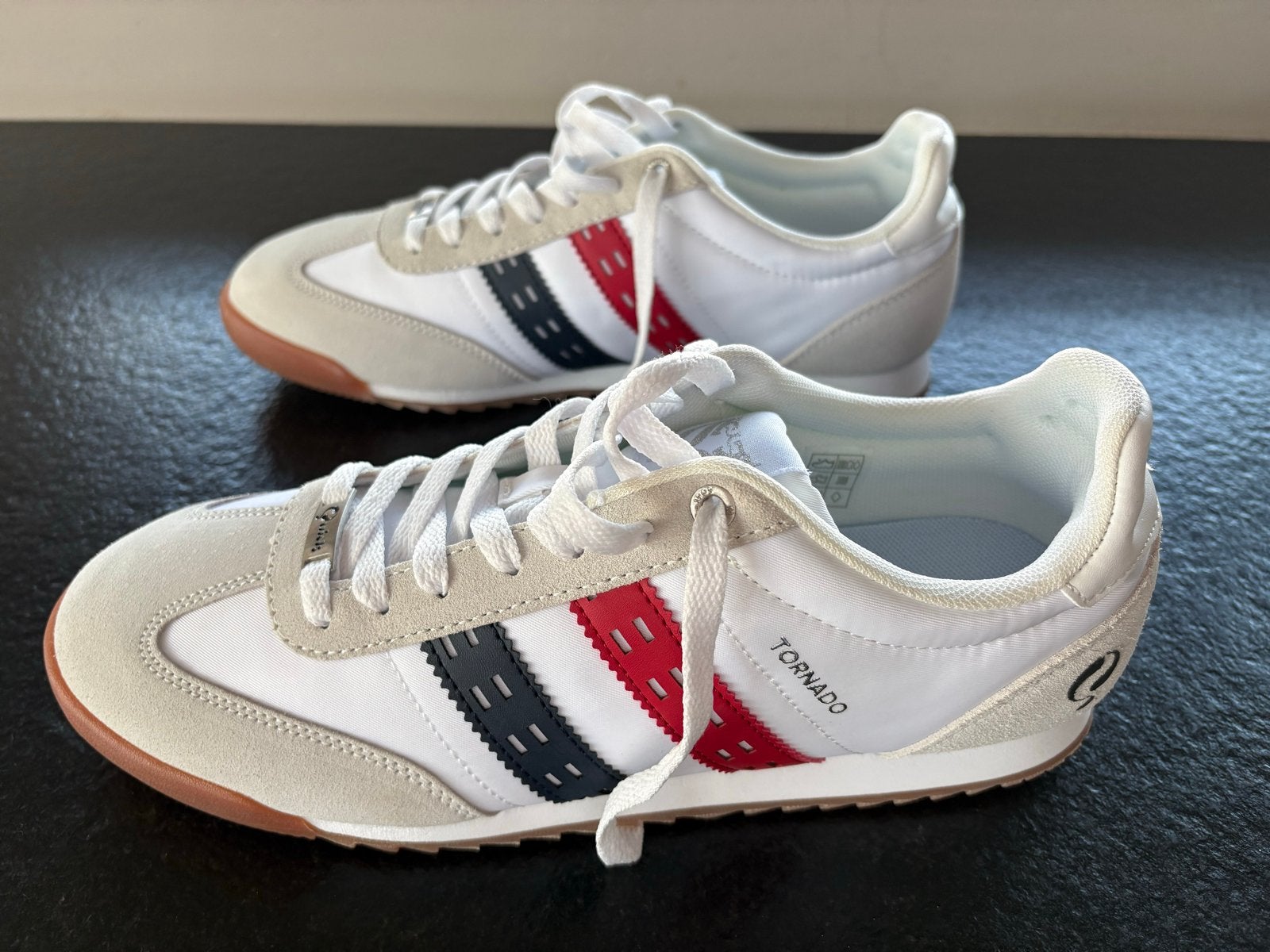 Quick Tornado Sneakers, Maat 43 - Nieuw, Wit, Nieuw, Ophalen of Verzenden, Sneakers of Gympen