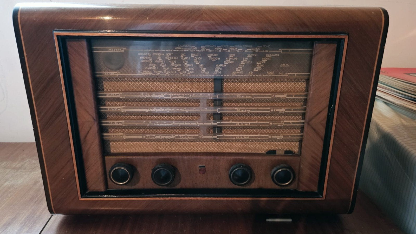 Vintage Philips buizenradio model B5X23A uit 1962, Ophalen, Gebruikt, Radio