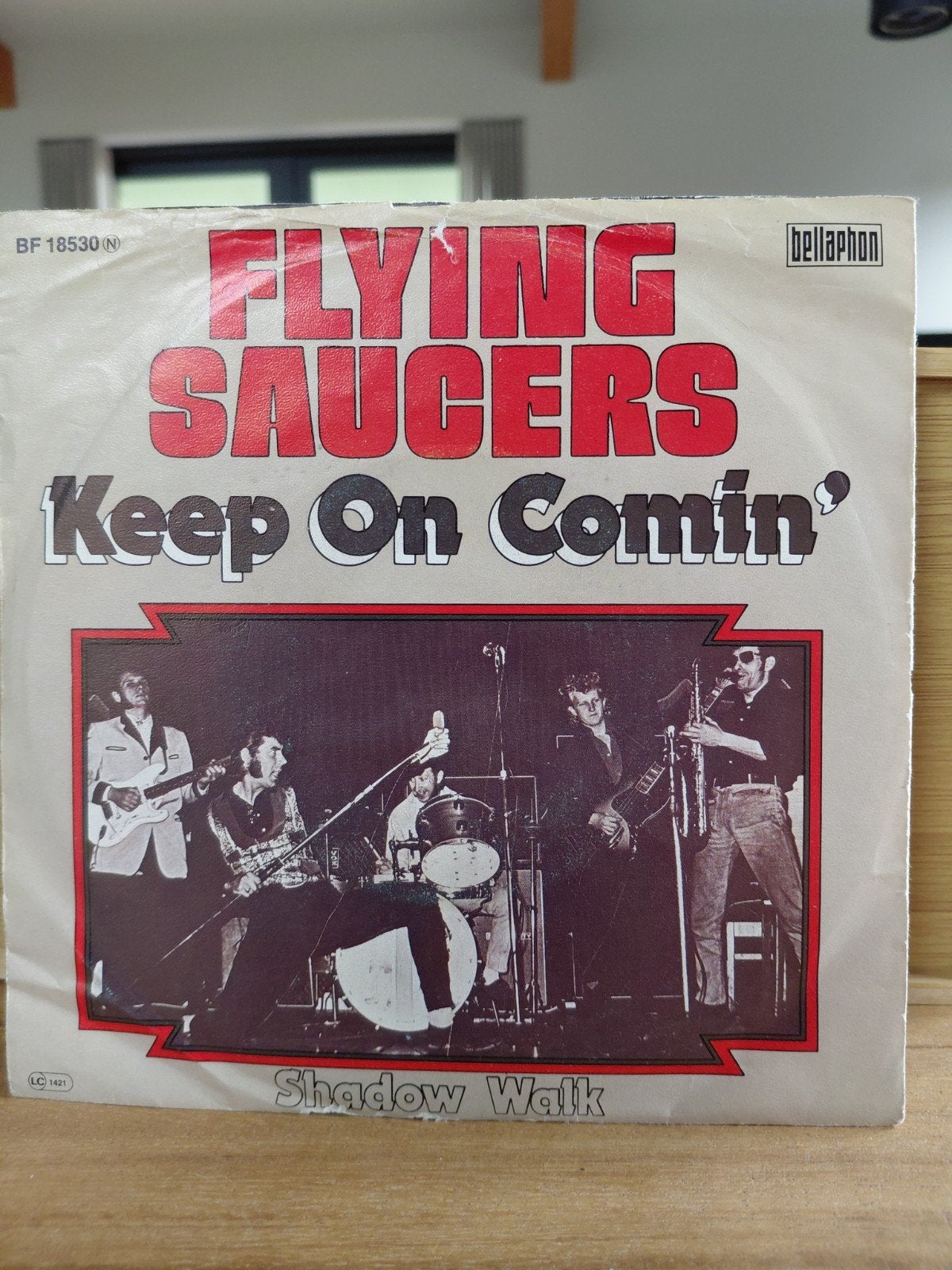 Flying Saucers - keep on comin', Ophalen of Verzenden, Gebruikt, Overige formaten, Poprock