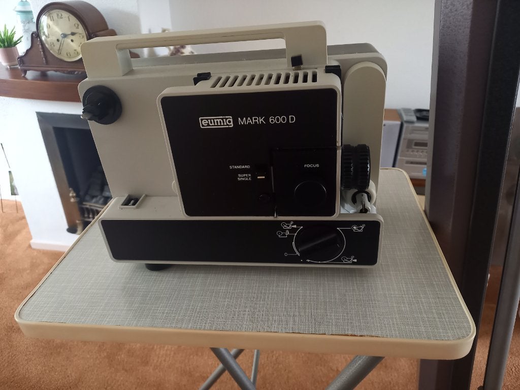 Filmprojector met statafel en scherm, Verzamelen, Ophalen, 1960 tot 1980, Projector