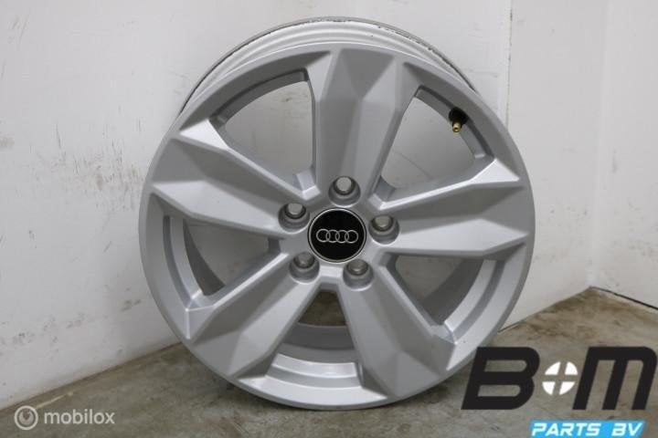 ORIGINEEL! 15 inch velgen Audi A1 GB - VW Polo 2G 82A601025, Gebruikt, 15 inch, Velg(en)