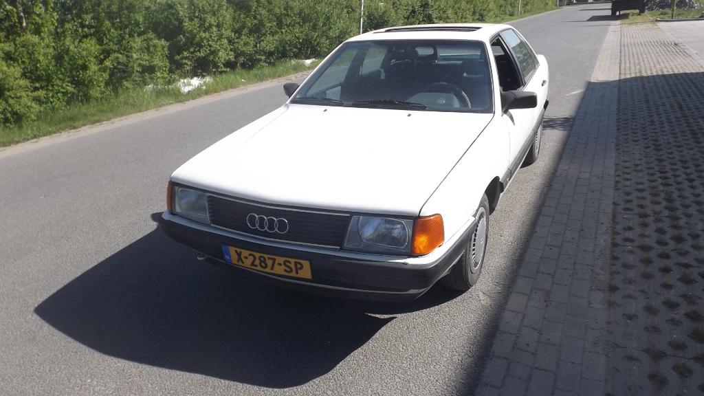 TE KOOP Audi 100, Auto's, Oldtimers, Particulier, Te koop