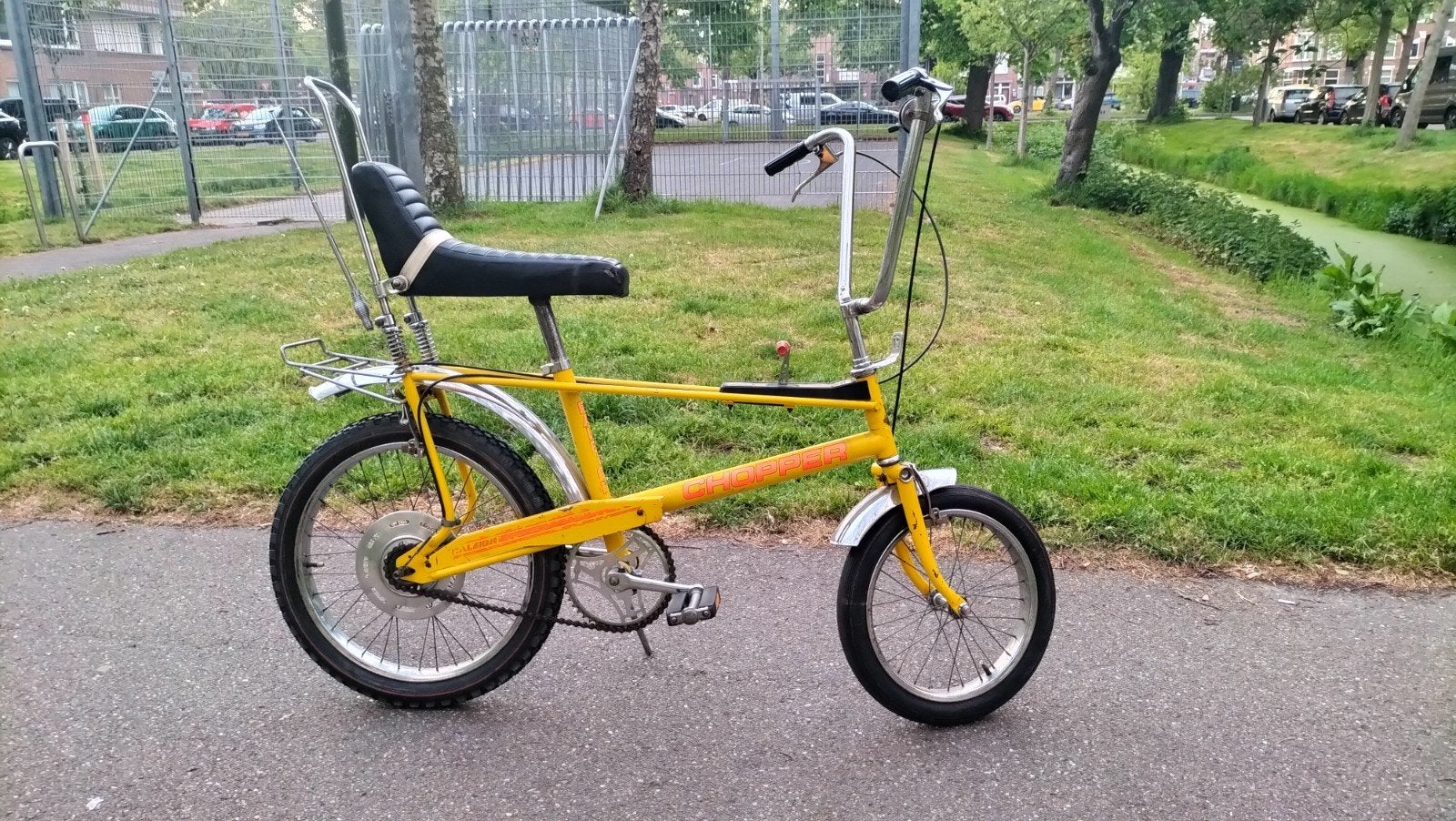 Vintage Raleigh Chopper fiets - Geel - Jaren '70, Fietsen en Brommers, Jaren '60 of nieuwer, Velgrem, Ophalen of Verzenden, Minder dan 47 cm