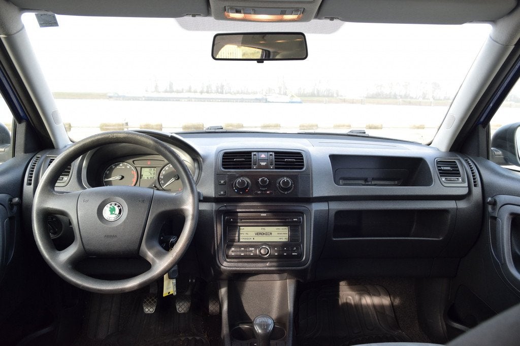 Skoda Fabia Combi 1.2-12V Go (bj 2009), Auto's, Voorwielaandrijving, 450 kg, 1045 kg, Blauw