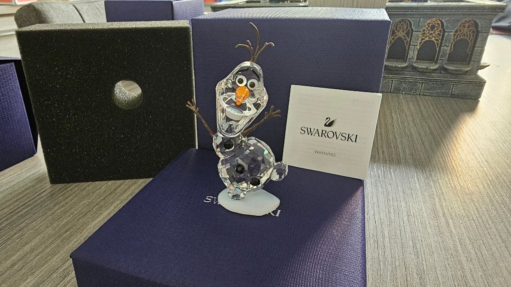 Swarovski Disney Frozen Olaf! NIEUW!, Ophalen, Nieuw, Figuurtje
