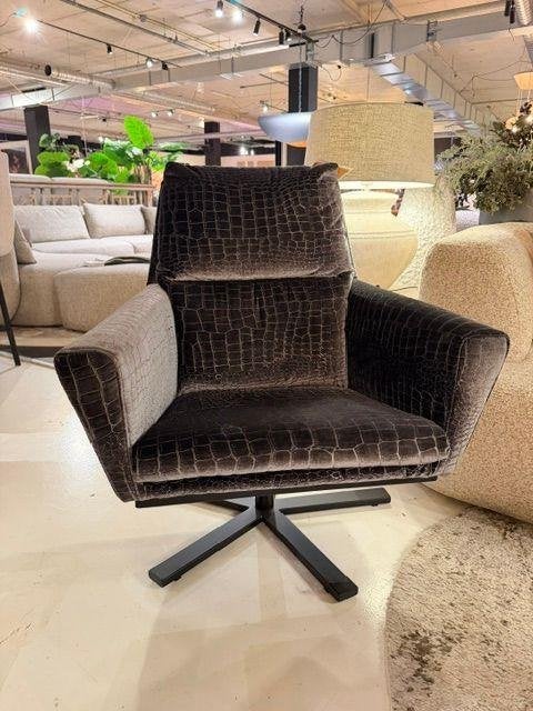 fauteuil, stoer en sober, hotel sjiek, draai fauteuil, Huis en Inrichting, Ophalen, Nieuw, 75 tot 100 cm, 75 tot 100 cm