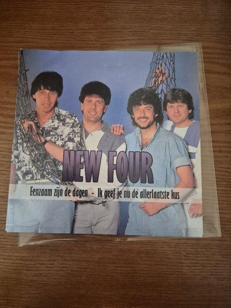 New Four, Cd's en Dvd's, Ophalen of Verzenden, Zo goed als nieuw, 7 inch, Levenslied of Smartlap