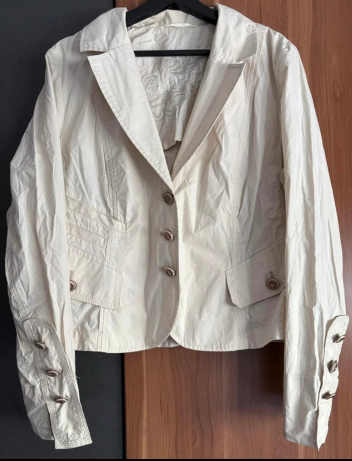 Mooi jasje maat 42 maat XL, Verzenden, Zo goed als nieuw, Maat 42/44 (L), Beige