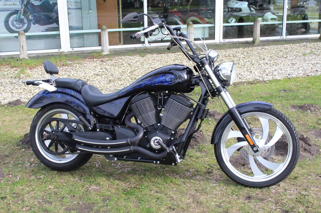 Victory Vegas 8-Ball vegas 8 ball, Motoren, Motoren | Overige merken, Bedrijf, Chopper, meer dan 35 kW