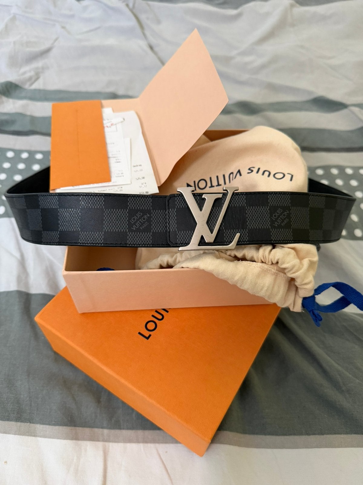 Louis Vuitton heren riem Damier Graphite met bon en doos, Ophalen, 105 tot 115 cm, Zo goed als nieuw, Riem of Ceintuur