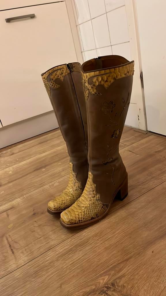 Sendra python cowboyschoenen maat 38/39, zo goed als nieuw, Kleding | Dames, Schoenen, Ophalen of Verzenden, Zo goed als nieuw