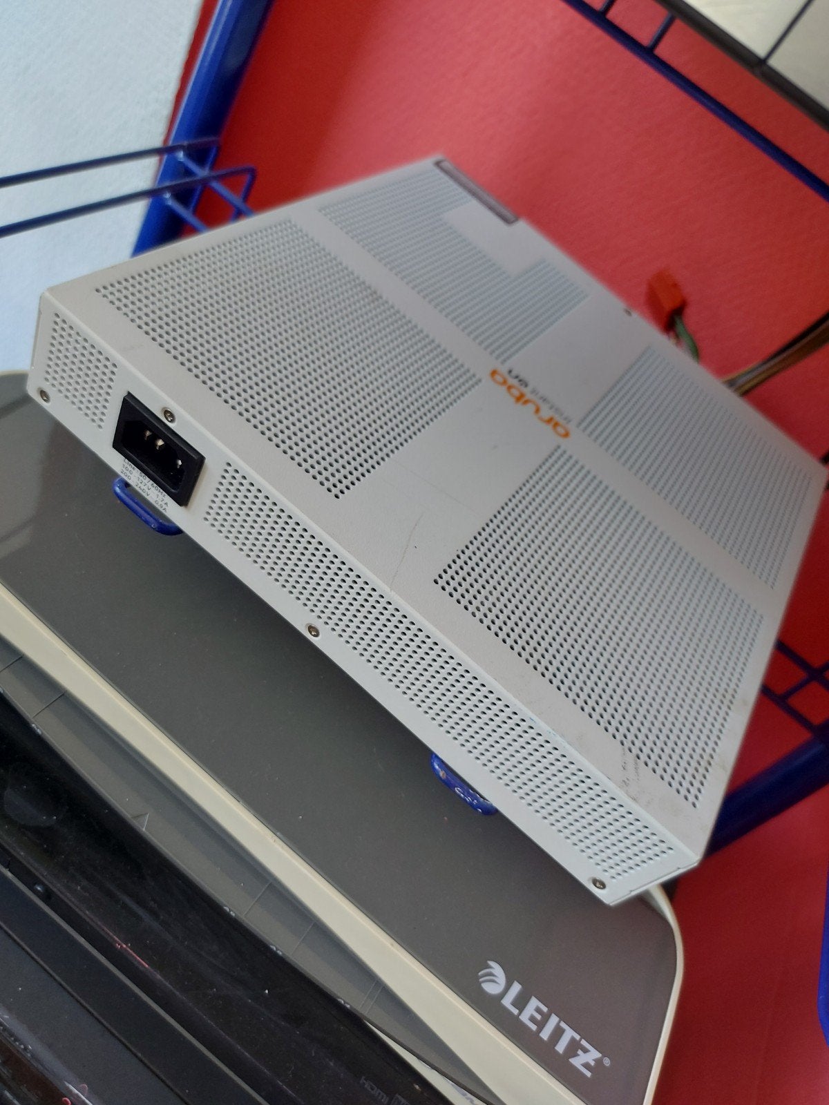 Aruba Instant On 1930 8 poorts 4SFP/SFP+ Switch (JL683A), Ophalen of Verzenden, Gebruikt
