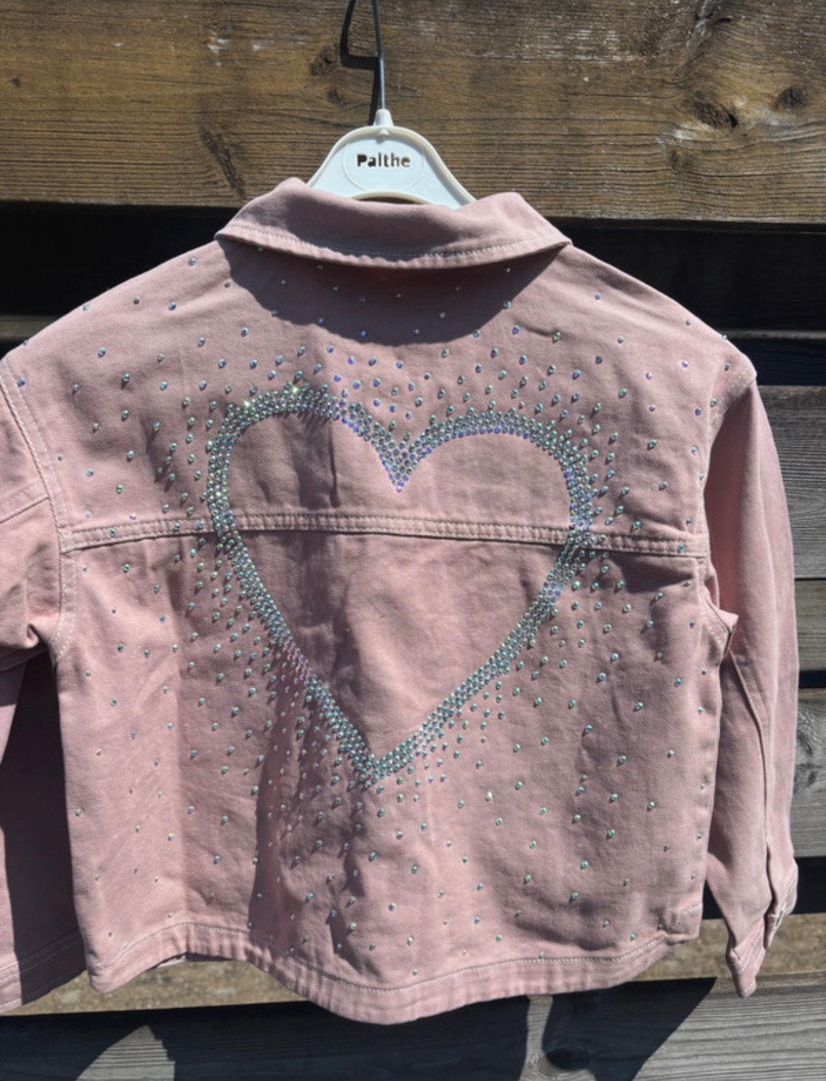 Roze kinderjas met glitters, Kinderen en Baby's, Kinderkleding | Maat 134, Ophalen of Verzenden, Nieuw, Meisje, Jas