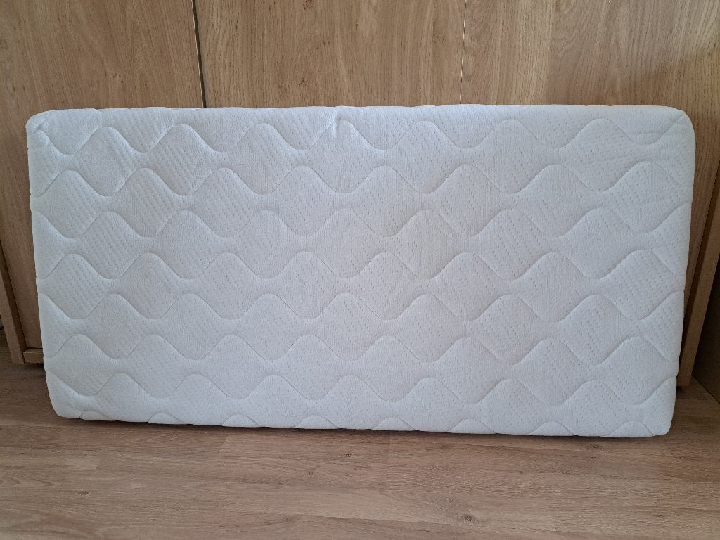 Matras peuterbed met waterdichte hoes 120-60, Kinderen en Baby's, Kinderkamer | Bedden, Ophalen, Zo goed als nieuw, Minder dan 140 cm
