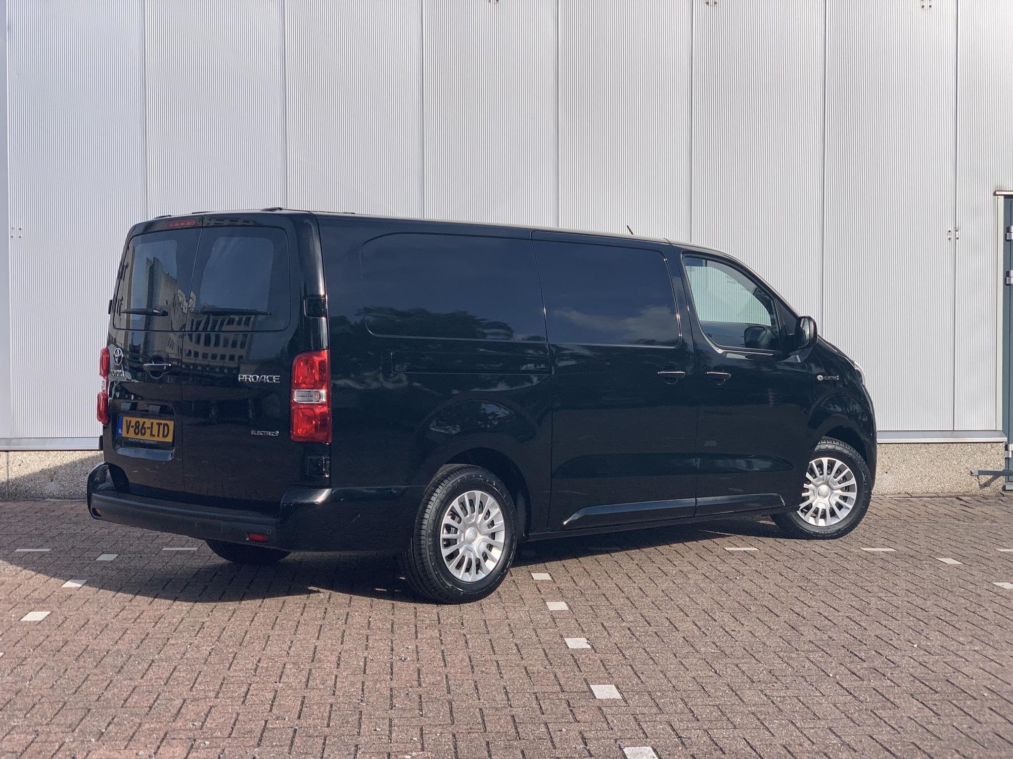Toyota PROACE Electric Worker Professional Extra Range Long, Auto's, Gebruikt, Adaptive Cruise Control, Zwart, Origineel Nederlands