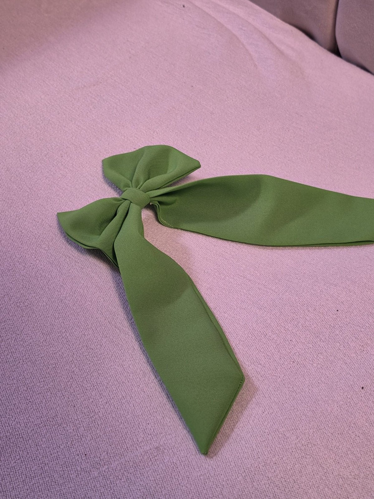 Groene haarstrik / haarband, Kleding | Dames, Onbekend, Ophalen, Zo goed als nieuw