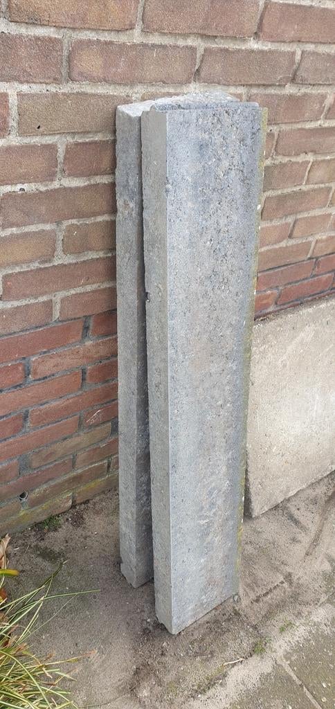 Opsluitband / wandje grijs beton 2 x 1 meter lang 5 cm dik, Tuin en Terras, Bielzen en Borders, Ophalen, Gebruikt, Minder dan 25 cm
