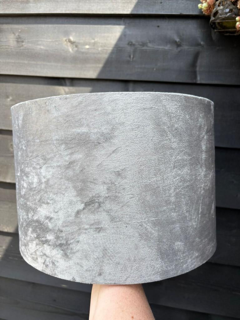 Karwei lampenkap, grijs velours, Ø35cm, H23cm, Modern, Velours, Rond, Ophalen of Verzenden, Zo goed als nieuw