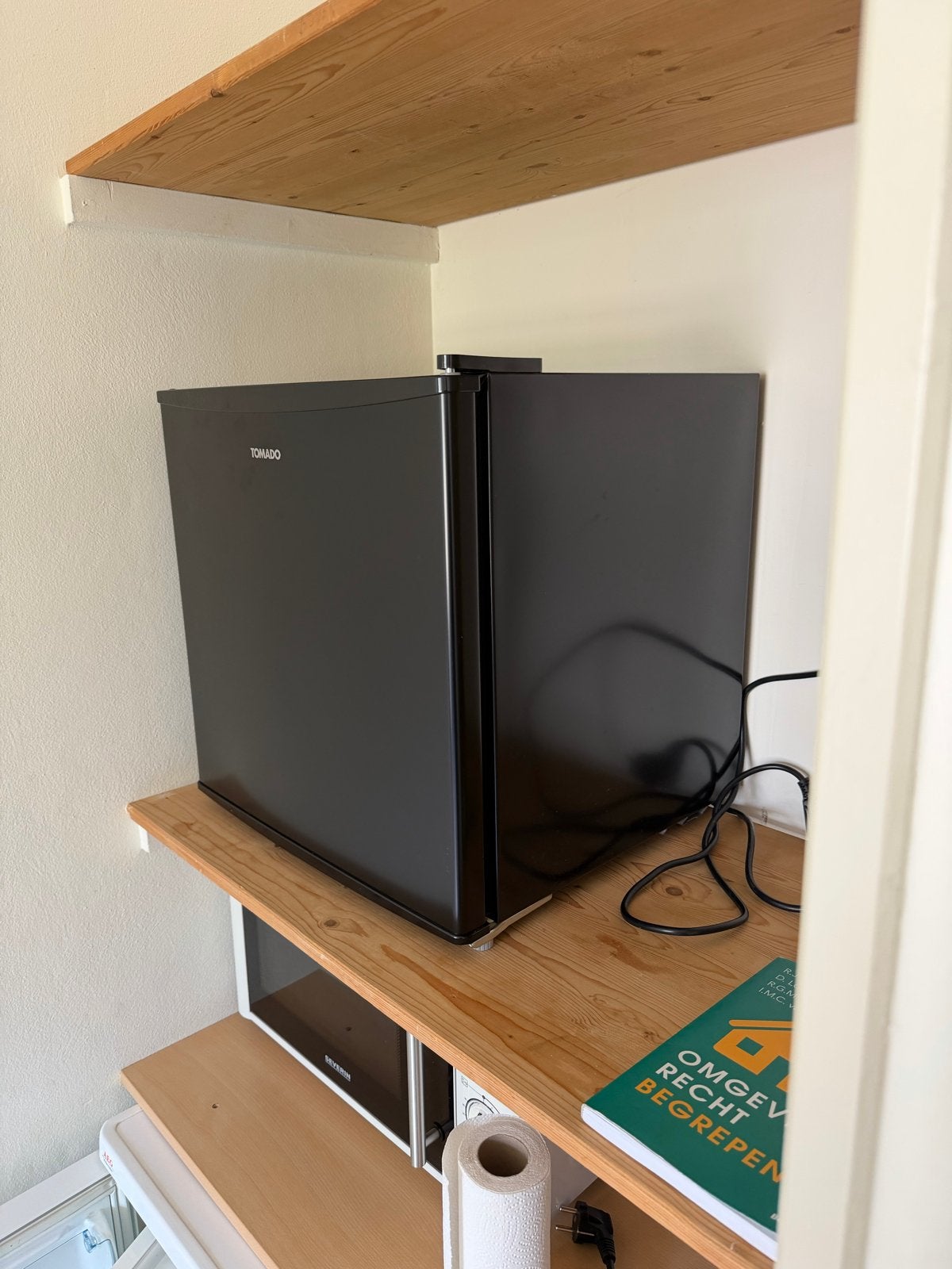 Compacte Tomado Diepvries - Ideaal voor kleine ruimtes, Vrieskast, Minder dan 85 cm, Minder dan 60 cm, Ophalen of Verzenden