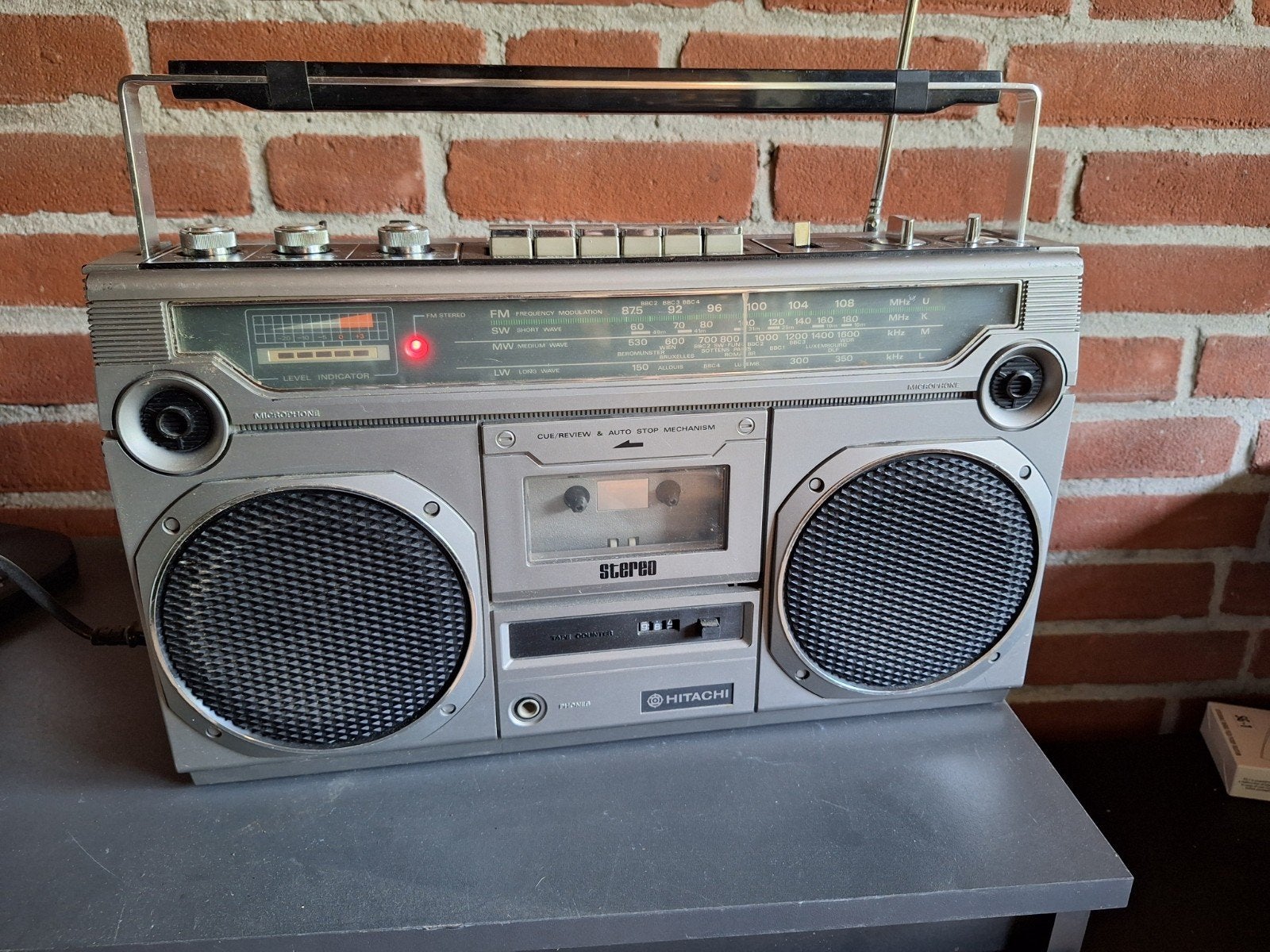 Hitachi TRK-8005E Stereo Cassette Recorder Boombox, Ophalen of Verzenden