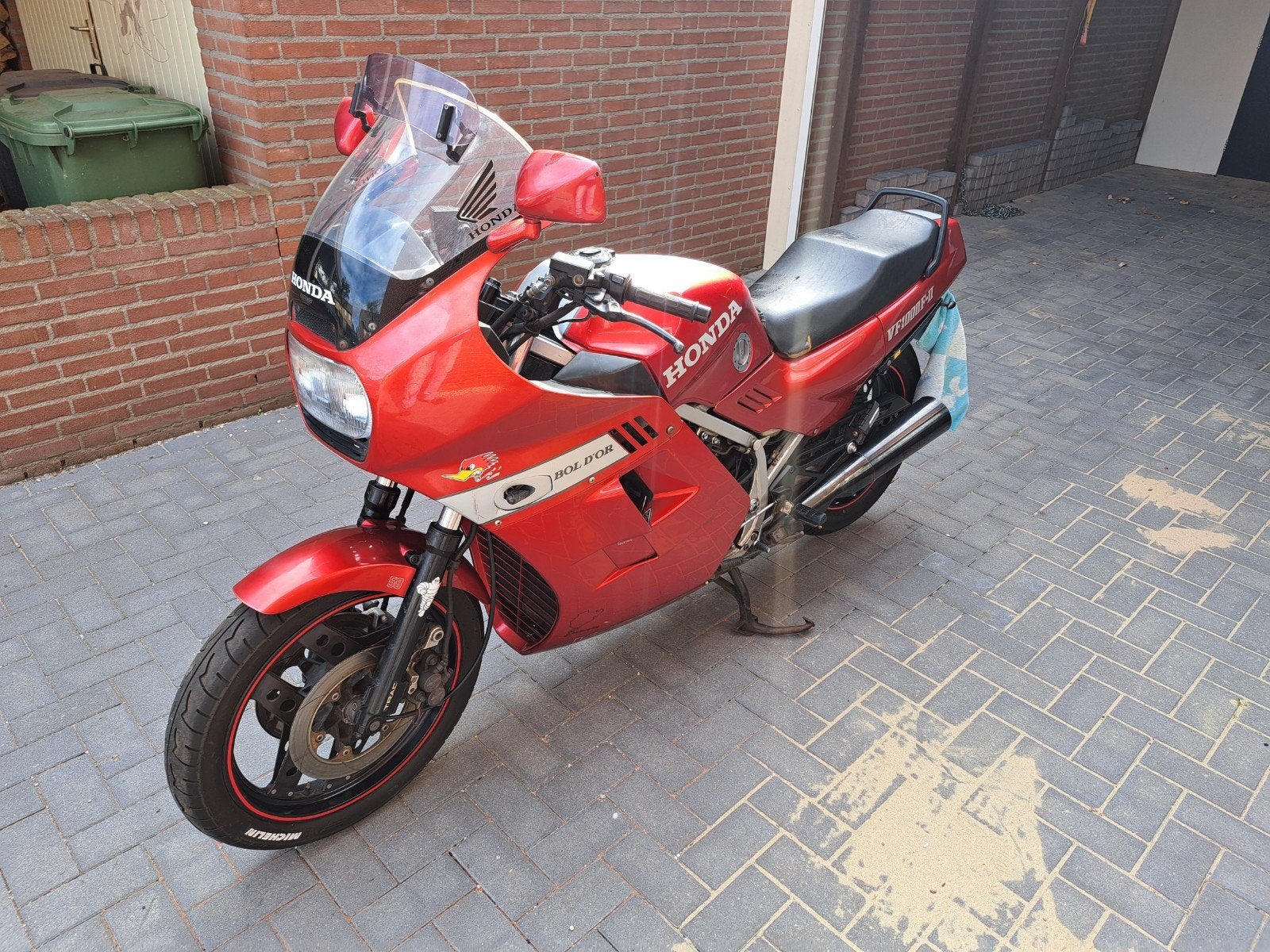 Honda gl cb vfr vf ps vt cbx cn boldor, Particulier