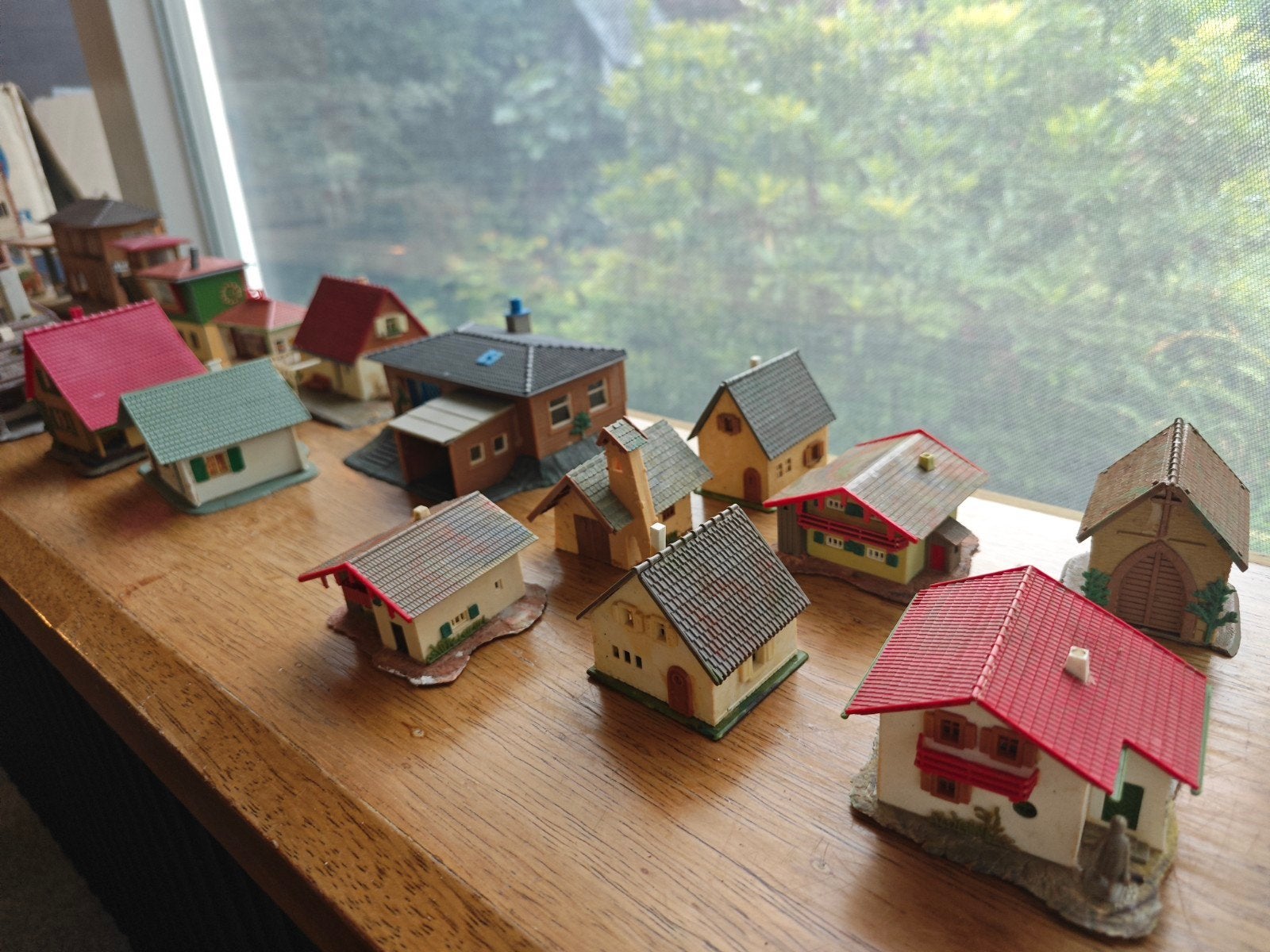 Modelbouw huisjes, Ophalen of Verzenden, 1:50 tot 1:144