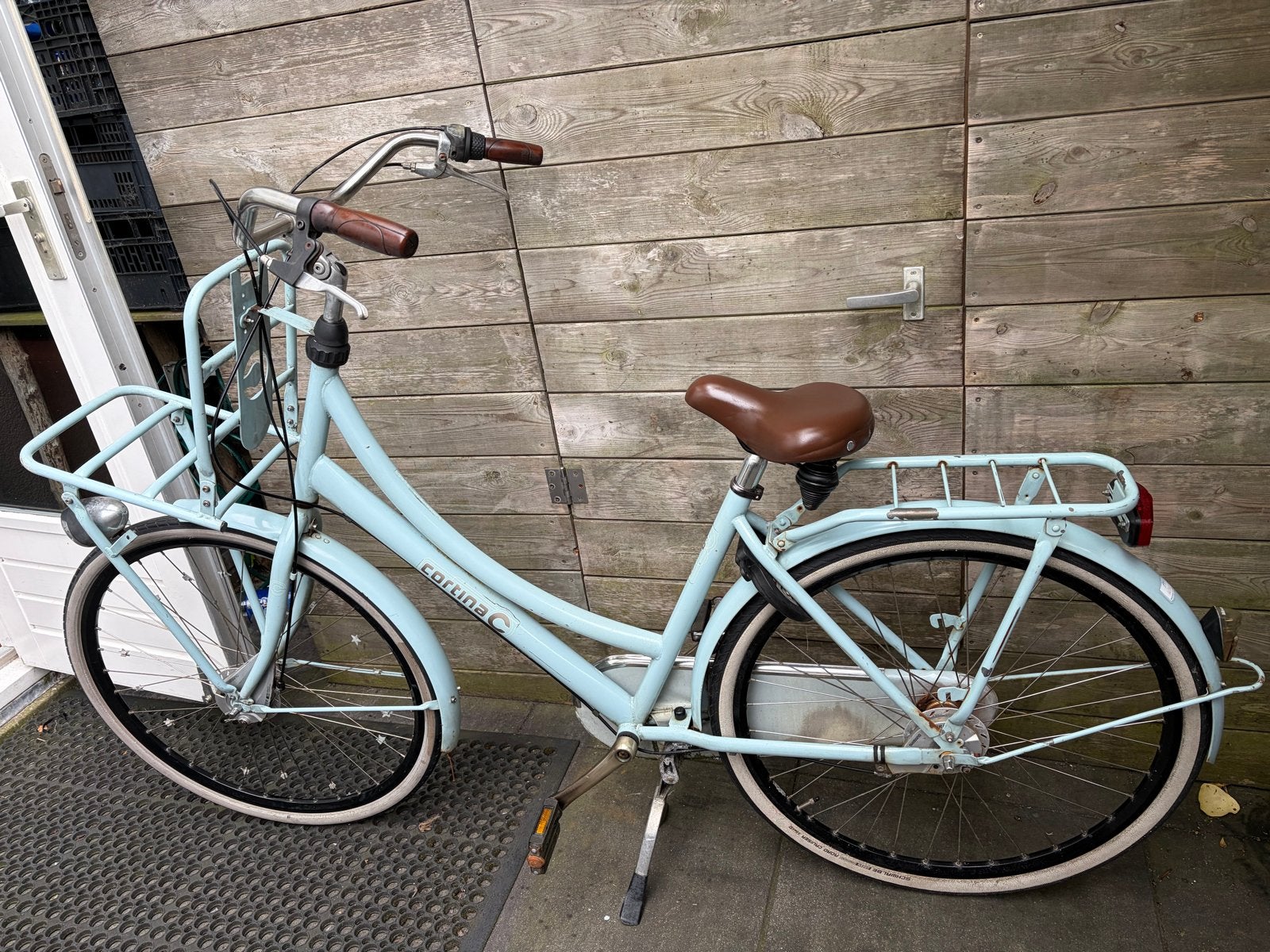 Cortina fiets 28 inch met voordrager en terugtraprem, Terugtraprem, Ophalen, Overige merken, 53 tot 56 cm
