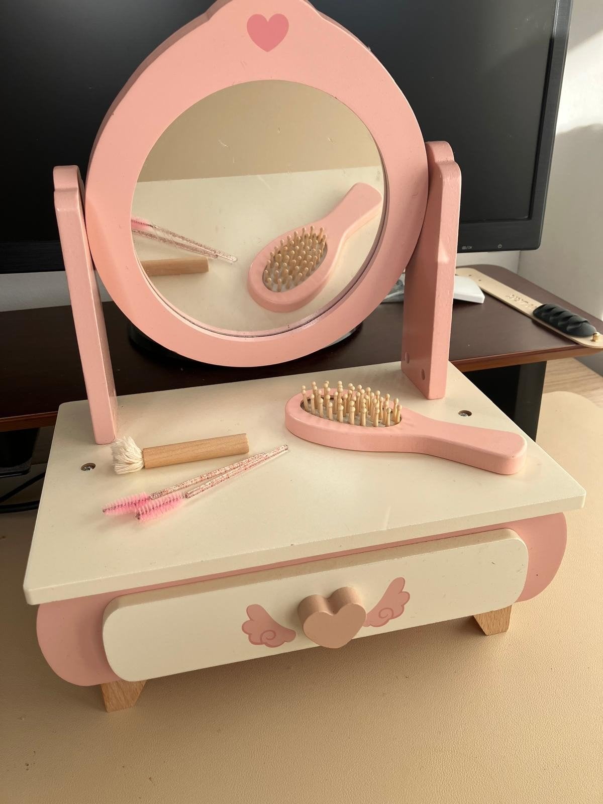 Houten kaptafel (opknapbeurt nodig), Ophalen, Gebruikt, Meubelstuk of Keukentje