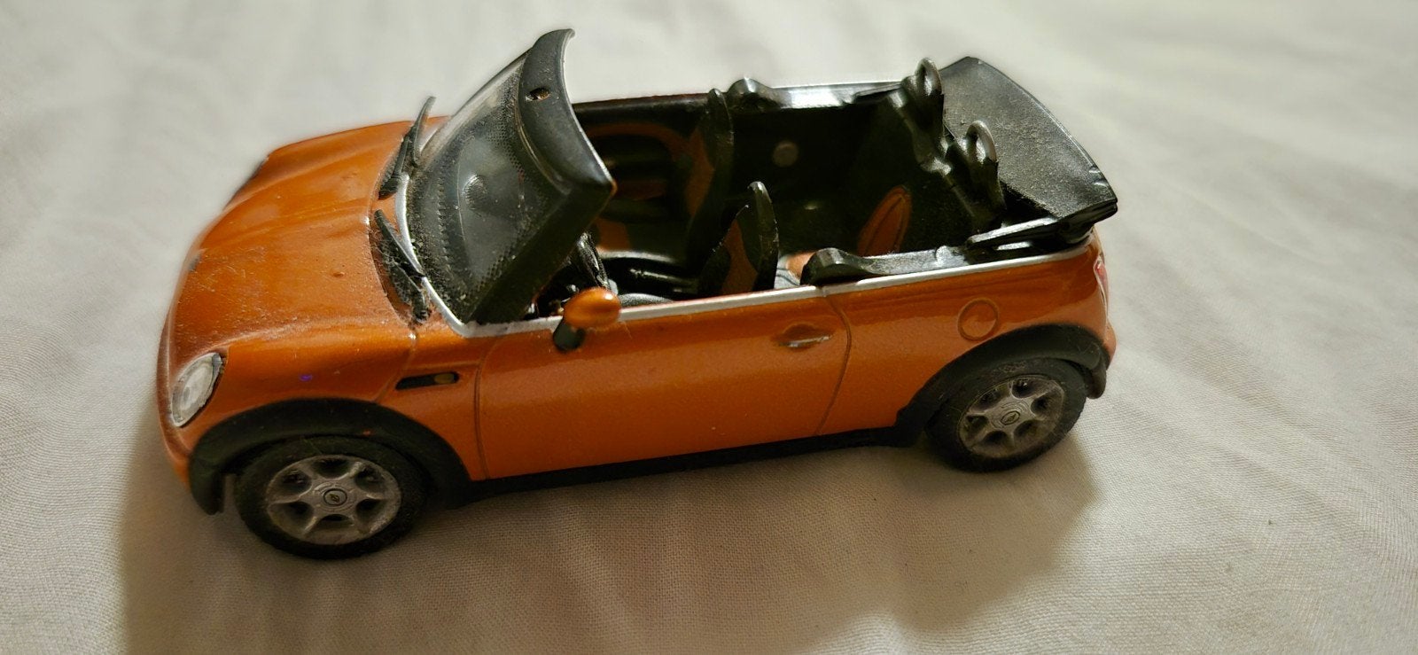 Mini Cooper Cabriolet Speelgoedauto Oranje, Ophalen, Gebruikt, Auto
