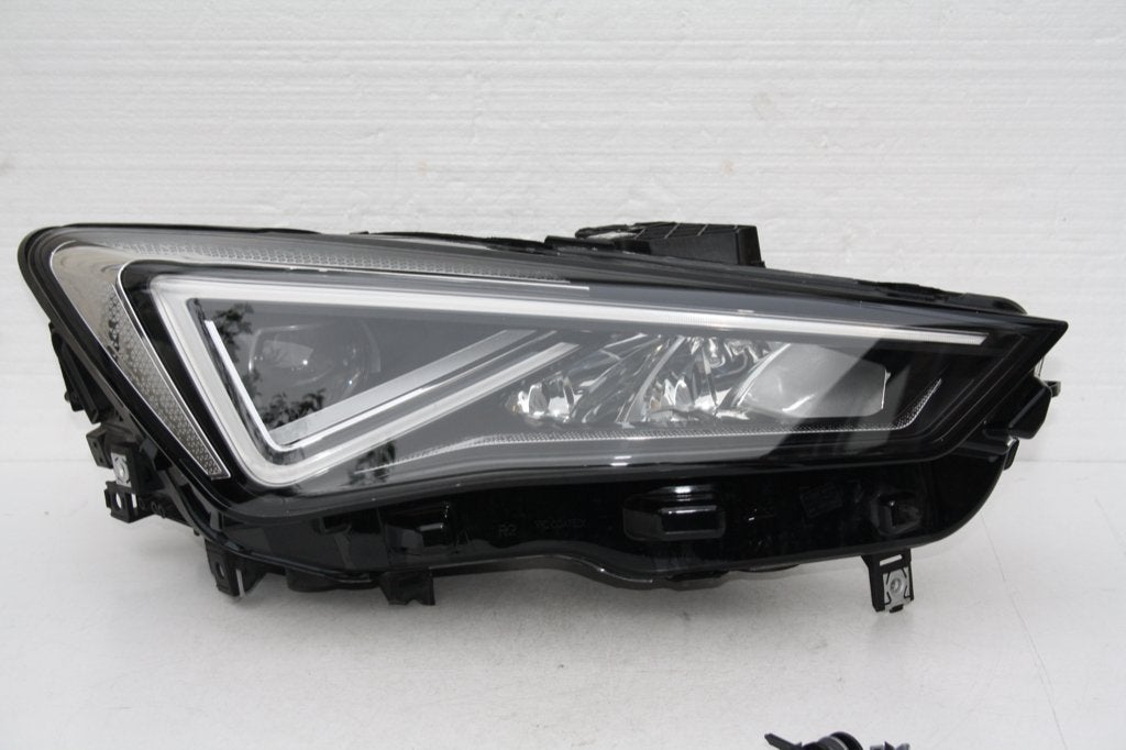 Koplamp Seat Leon LED 5FB 941 008 G rechts Origineel! Schade, Ophalen of Verzenden