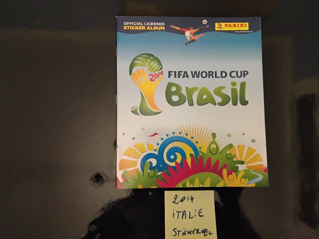 Panini album WK 2014 Brazilië (Italiaanse uitgave), Ophalen, Zo goed als nieuw, Meerdere stickers