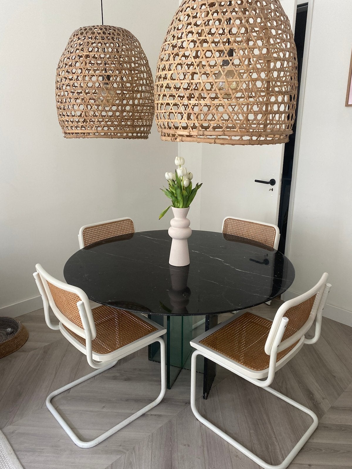 4 prachtige webbing / rotan stoelen, Ophalen, Thonet webbing, 4 tot 6 stoelen