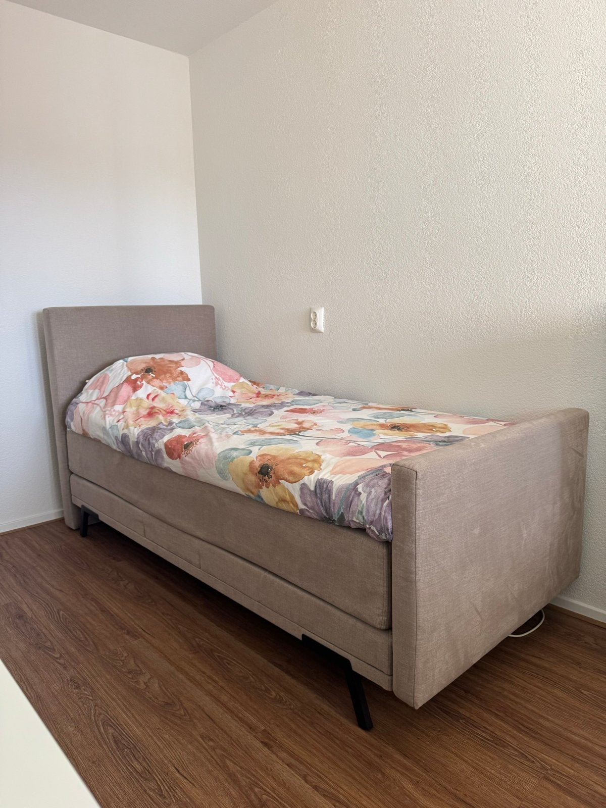Swiss Sense Elektrisch Verstelbaar Boxspringbed, Ophalen, Verstelbaar, 90 cm, Eenpersoons