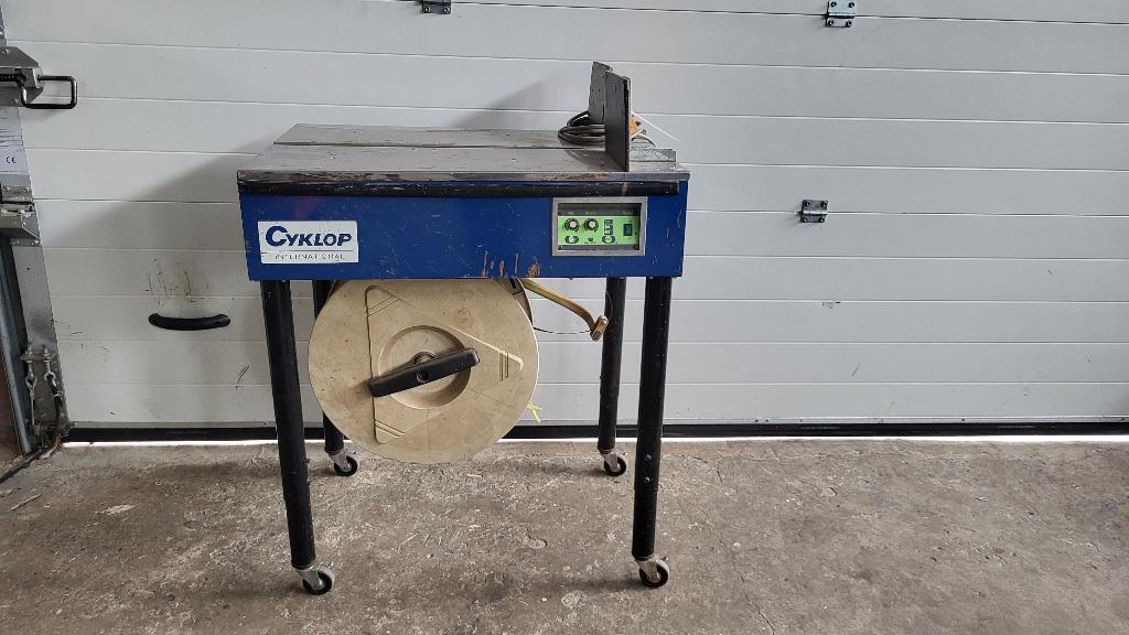 Cyklop bindmachine M-pac2 omsnoeringsmachine inpakmachine, Ophalen, Gebruikt