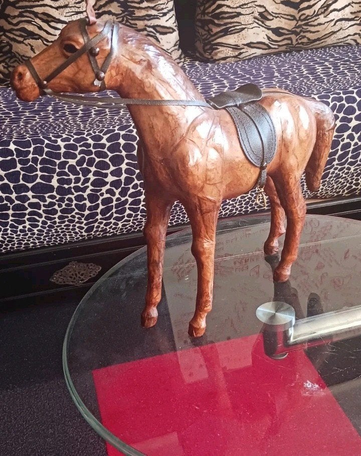 Decoratief paard beelden 2 stujsHandgemaakt, Ophalen of Verzenden, Zo goed als nieuw, Dier